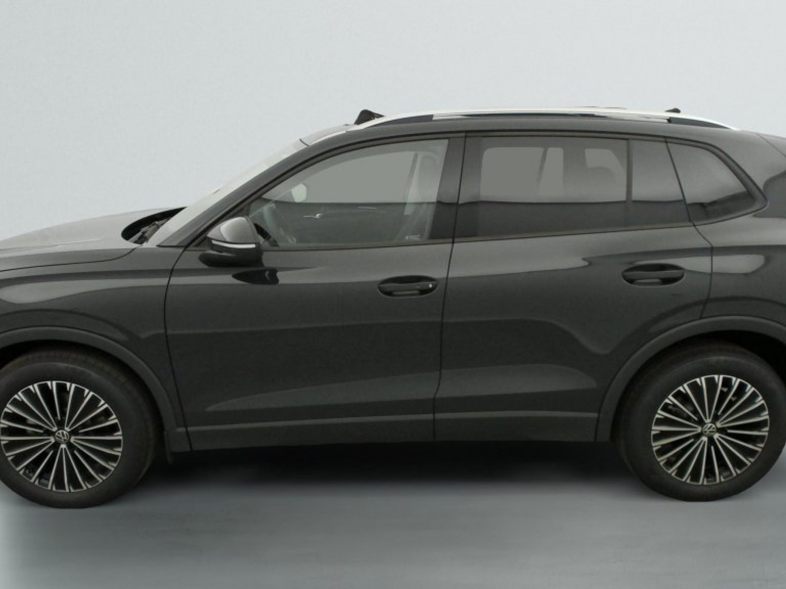 VOLKSWAGEN - TIGUAN NOUVEAU - #844699 - 3