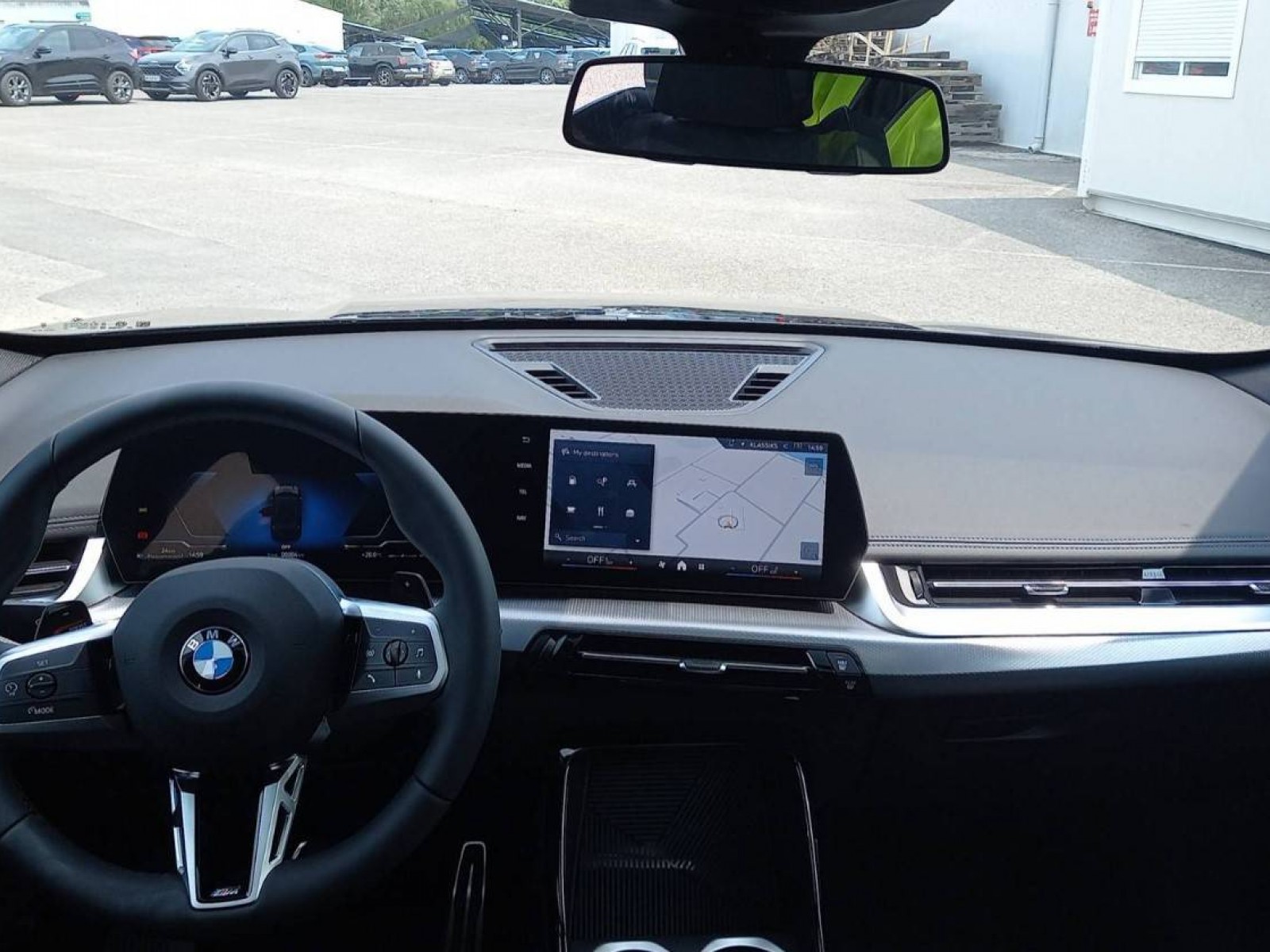BMW - X1 U11 - #724864 - 9