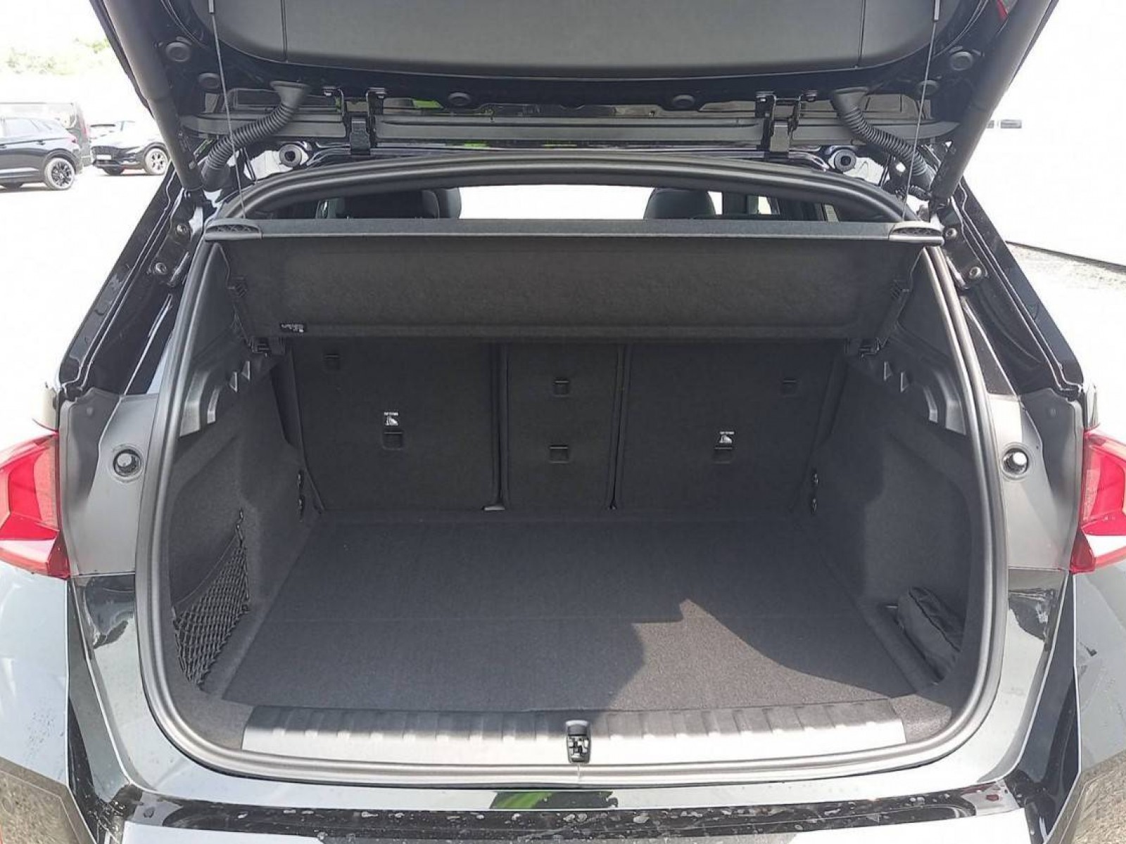BMW - X1 U11 - #724864 - 12