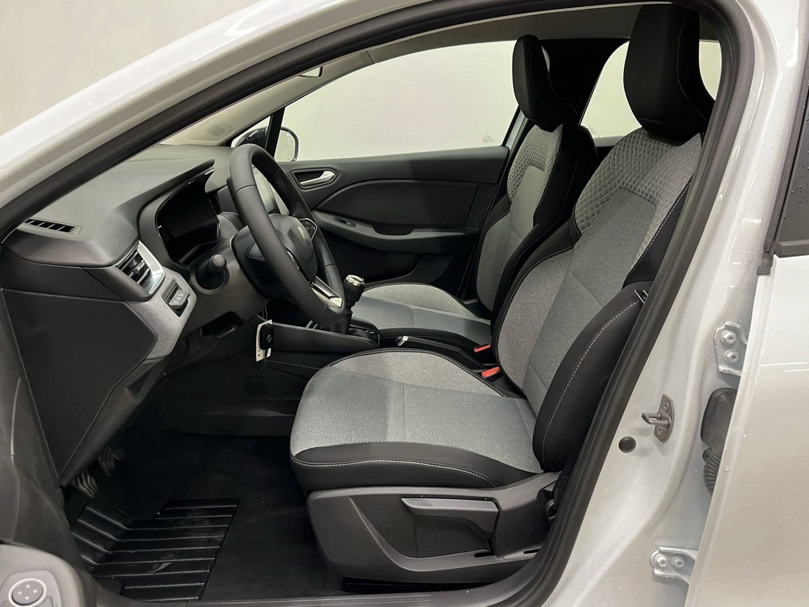 RENAULT - CLIO V - #844852 - 4