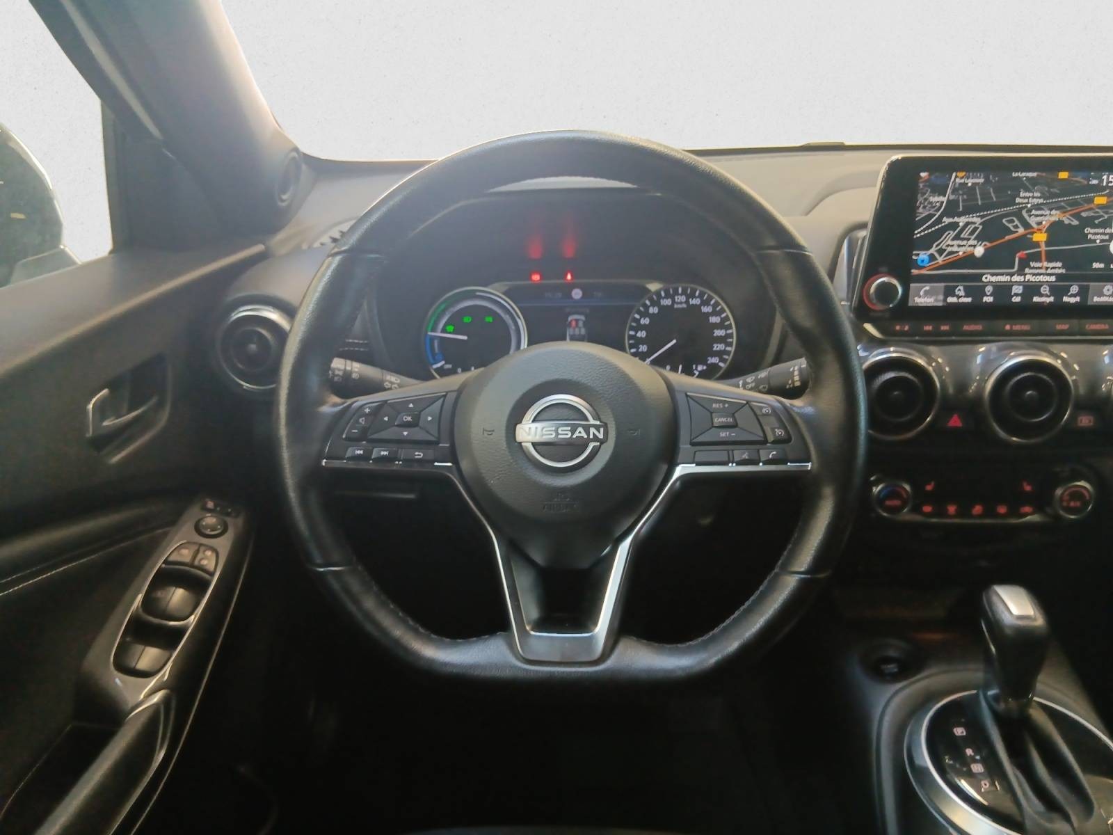 NISSAN - JUKE 2023 - #184649 - 10