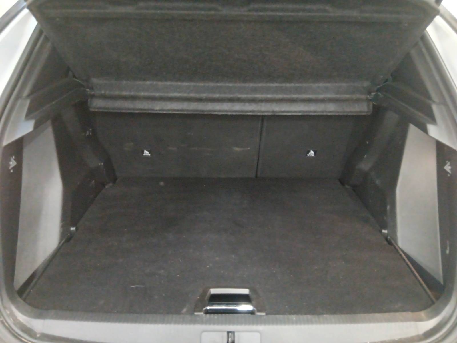 PEUGEOT - 2008 - #843951 - 12