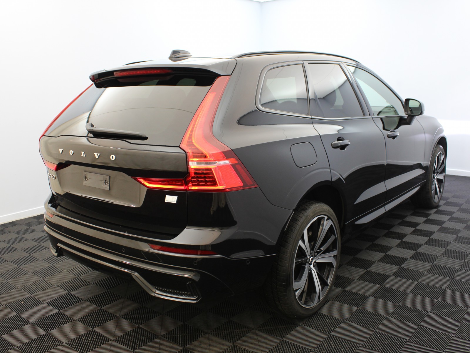 VOLVO - XC60 MY22 - #174945 - 3