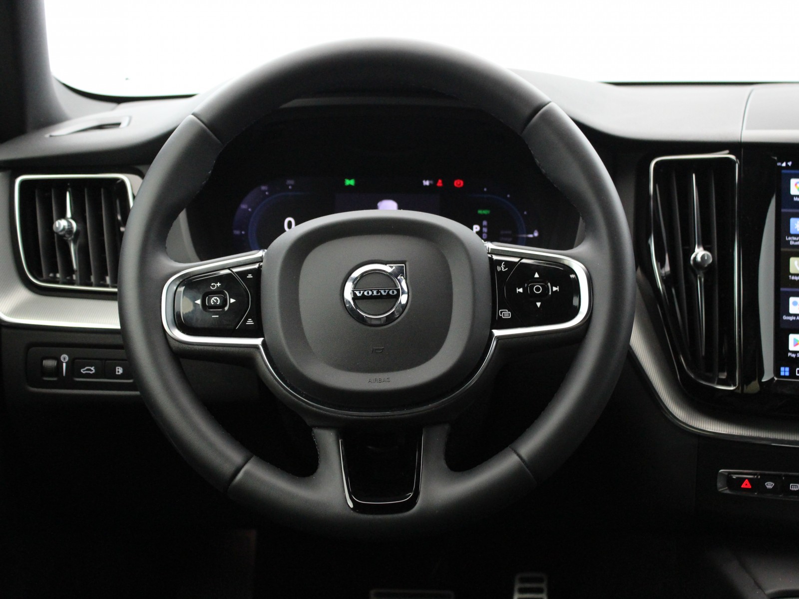 VOLVO - XC60 MY22 - #174945 - 10