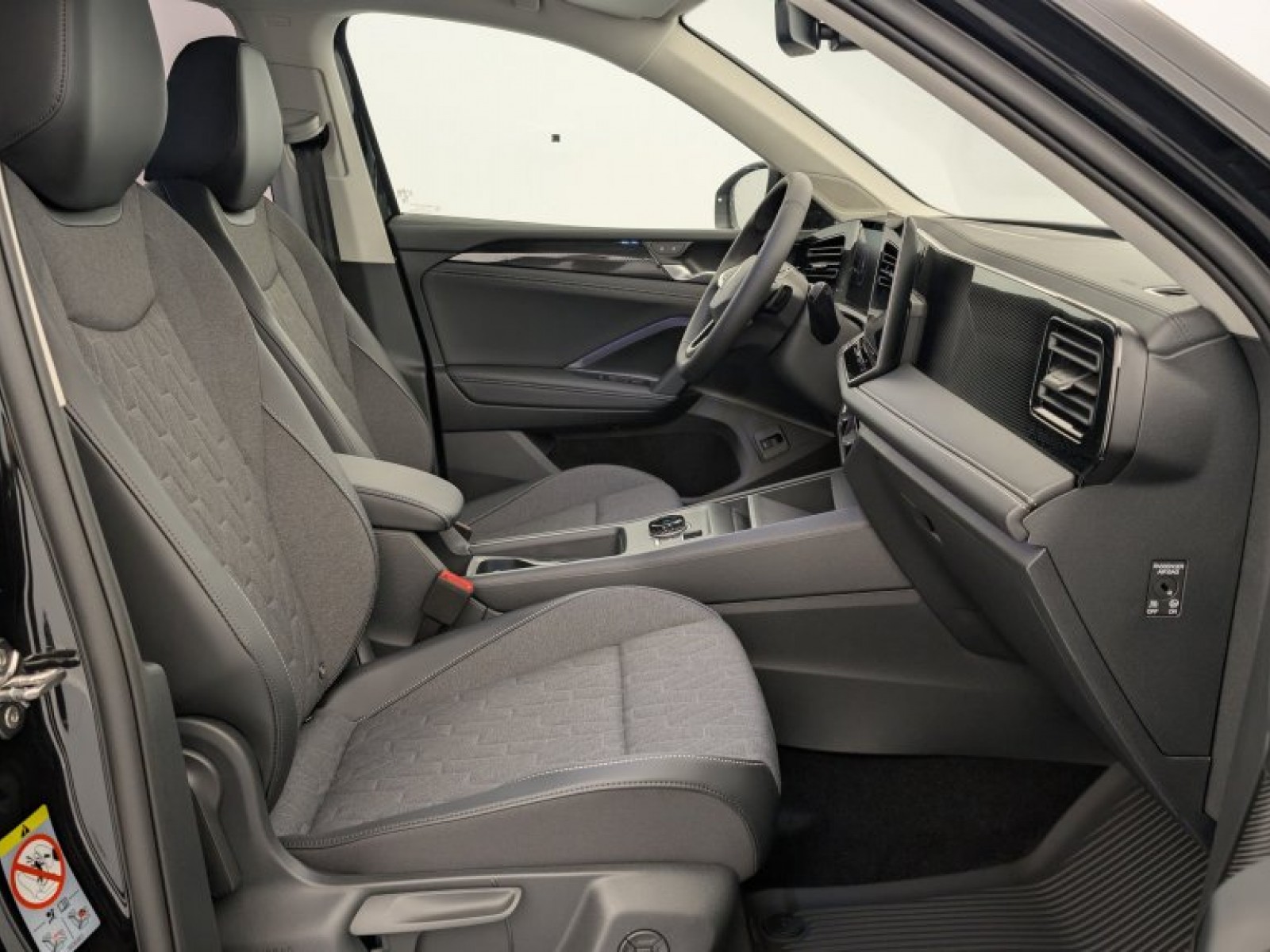VOLKSWAGEN - TIGUAN NOUVEAU - #845907 - 8