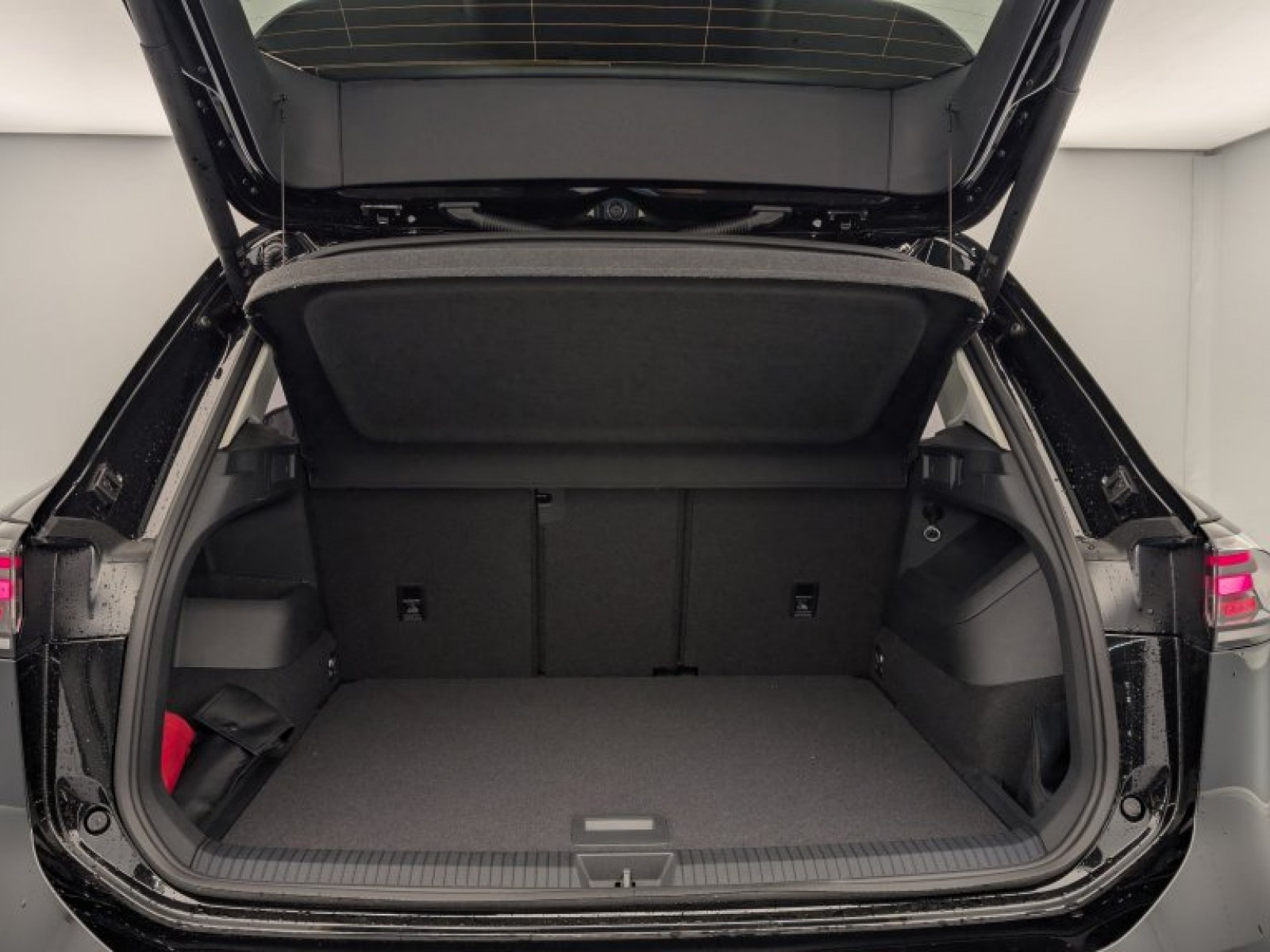 VOLKSWAGEN - TIGUAN NOUVEAU - #845907 - 10