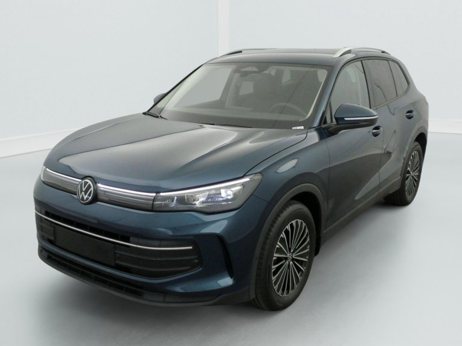 VOLKSWAGEN - TIGUAN NOUVEAU - #845910 - 2