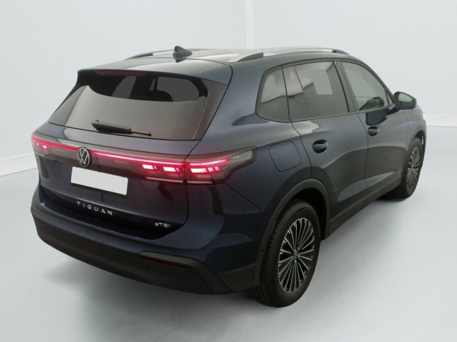 VOLKSWAGEN - TIGUAN NOUVEAU - #845910 - 6