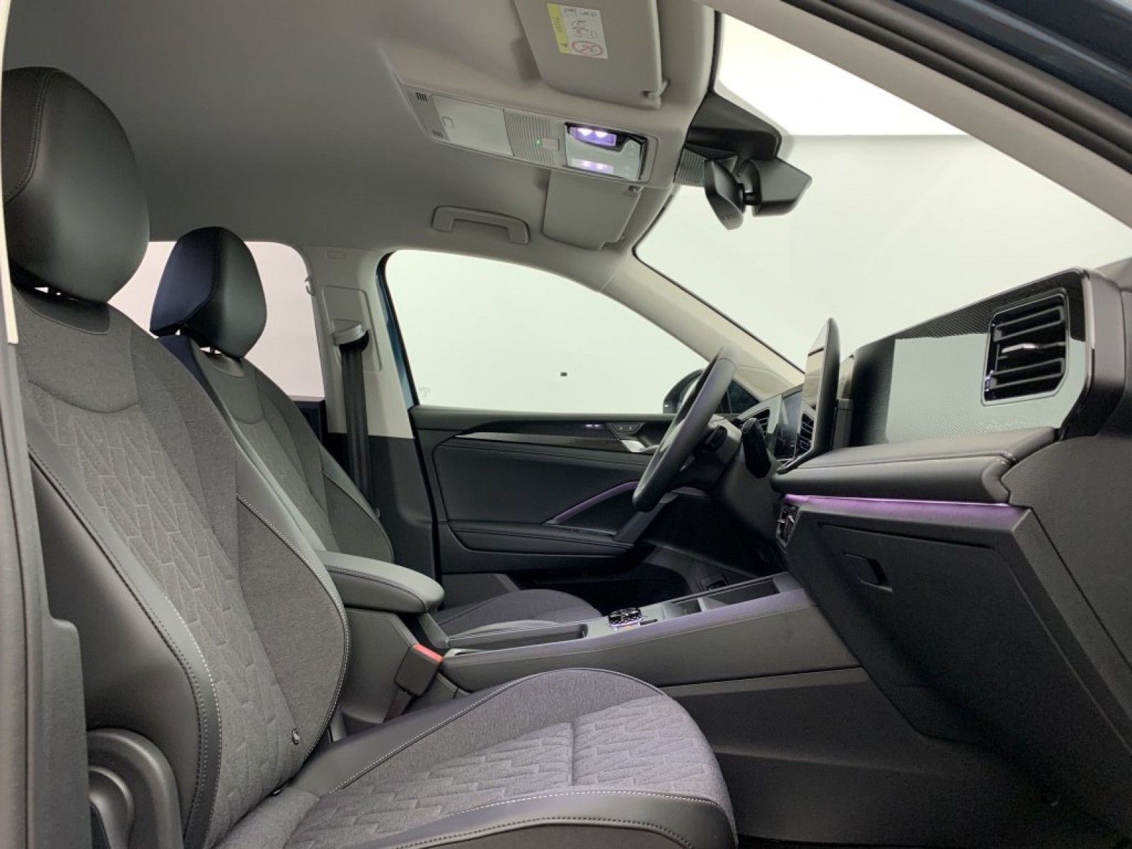 VOLKSWAGEN - TIGUAN NOUVEAU - #845910 - 8