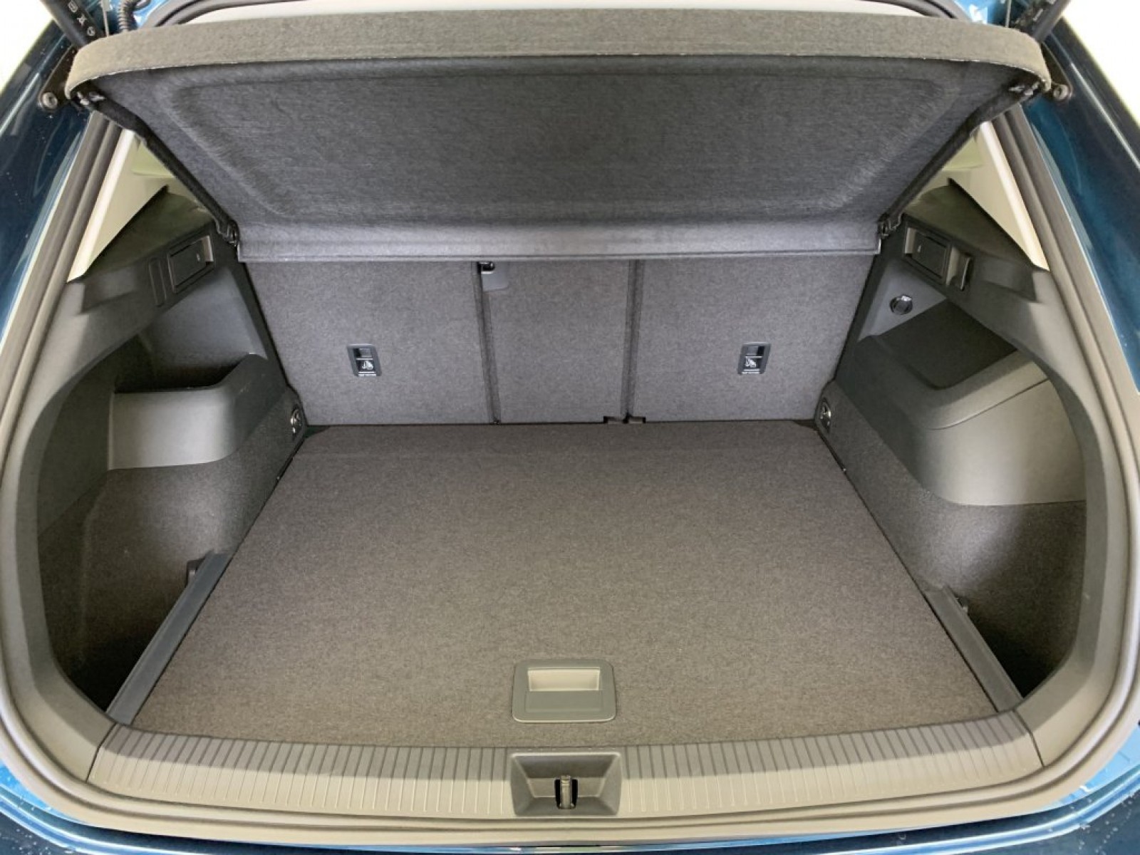VOLKSWAGEN - TIGUAN NOUVEAU - #845910 - 10
