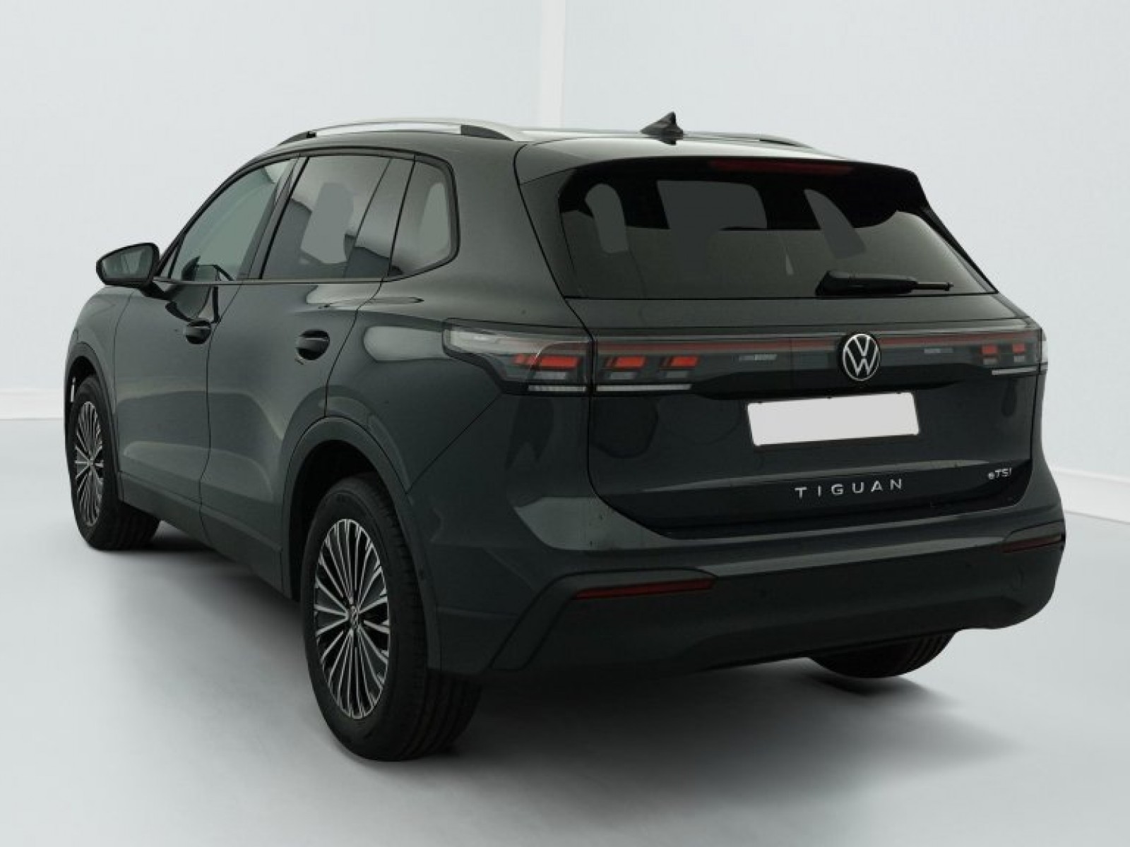 VOLKSWAGEN - TIGUAN NOUVEAU - #845911 - 4
