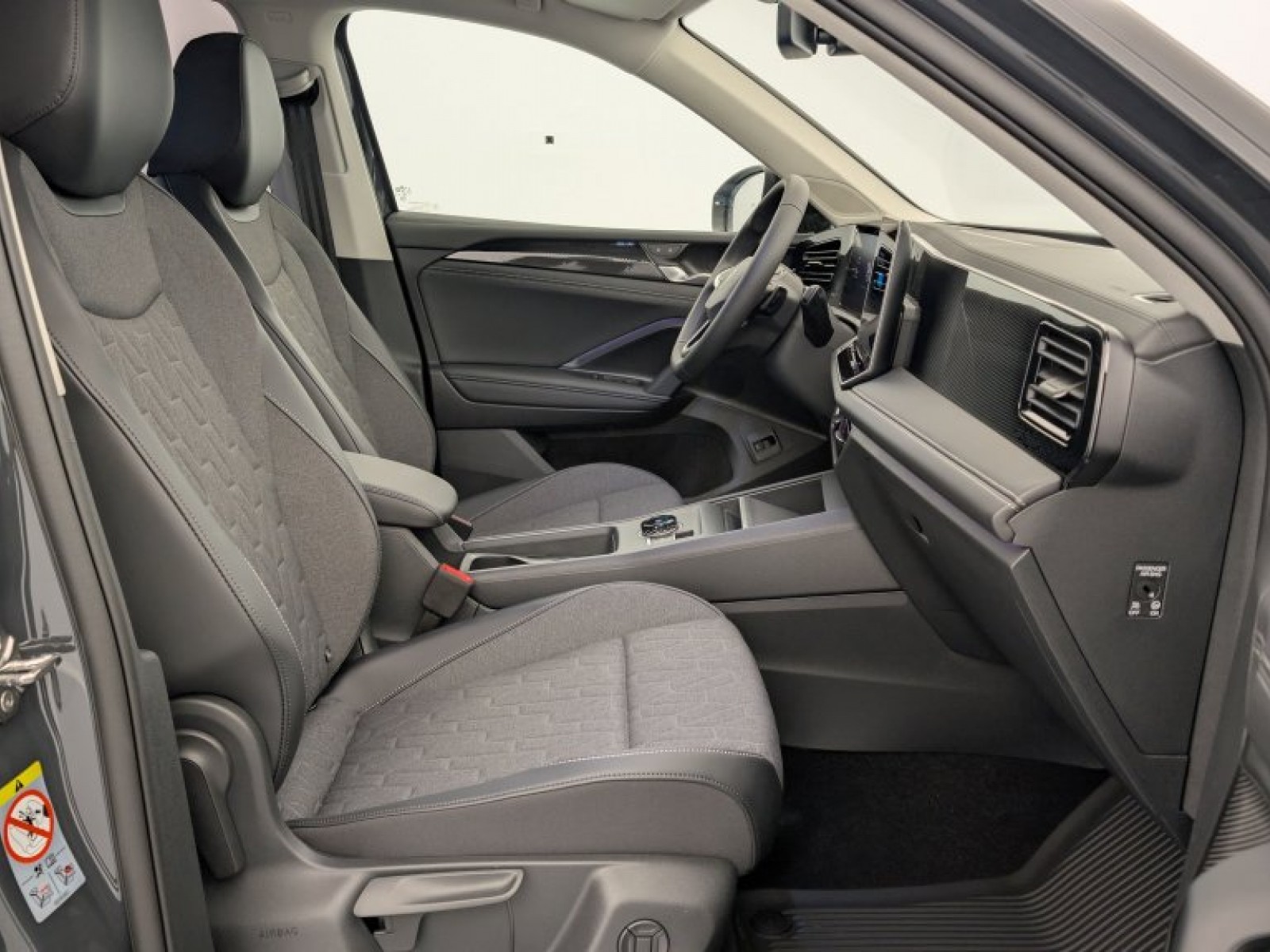 VOLKSWAGEN - TIGUAN NOUVEAU - #845911 - 8