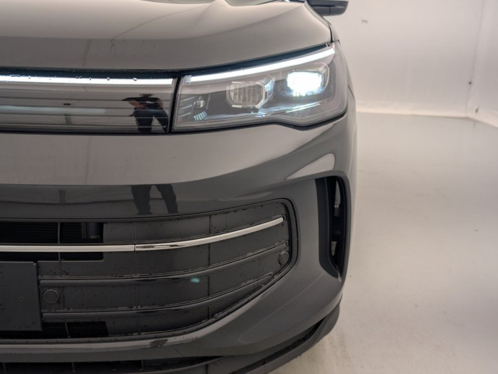 VOLKSWAGEN - TIGUAN NOUVEAU - #845911 - 21