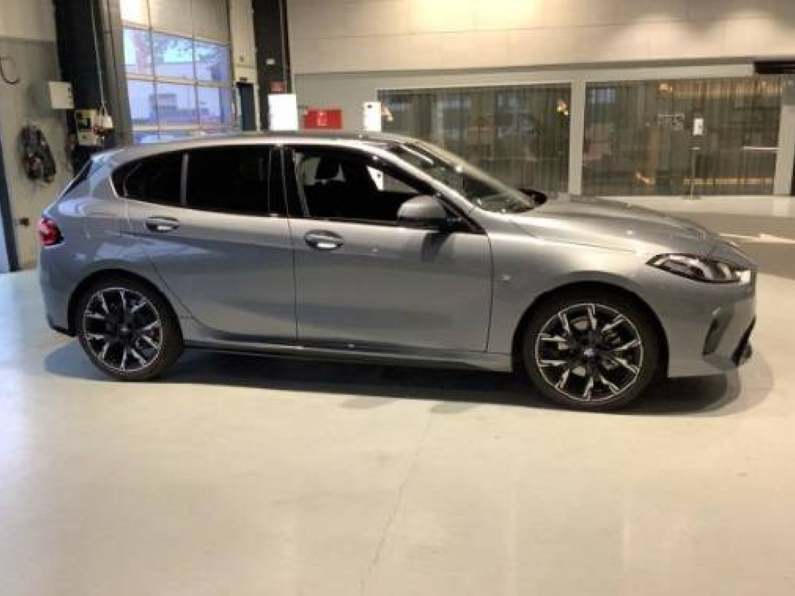 BMW - SERIE 1 F70 - #736863 - 10