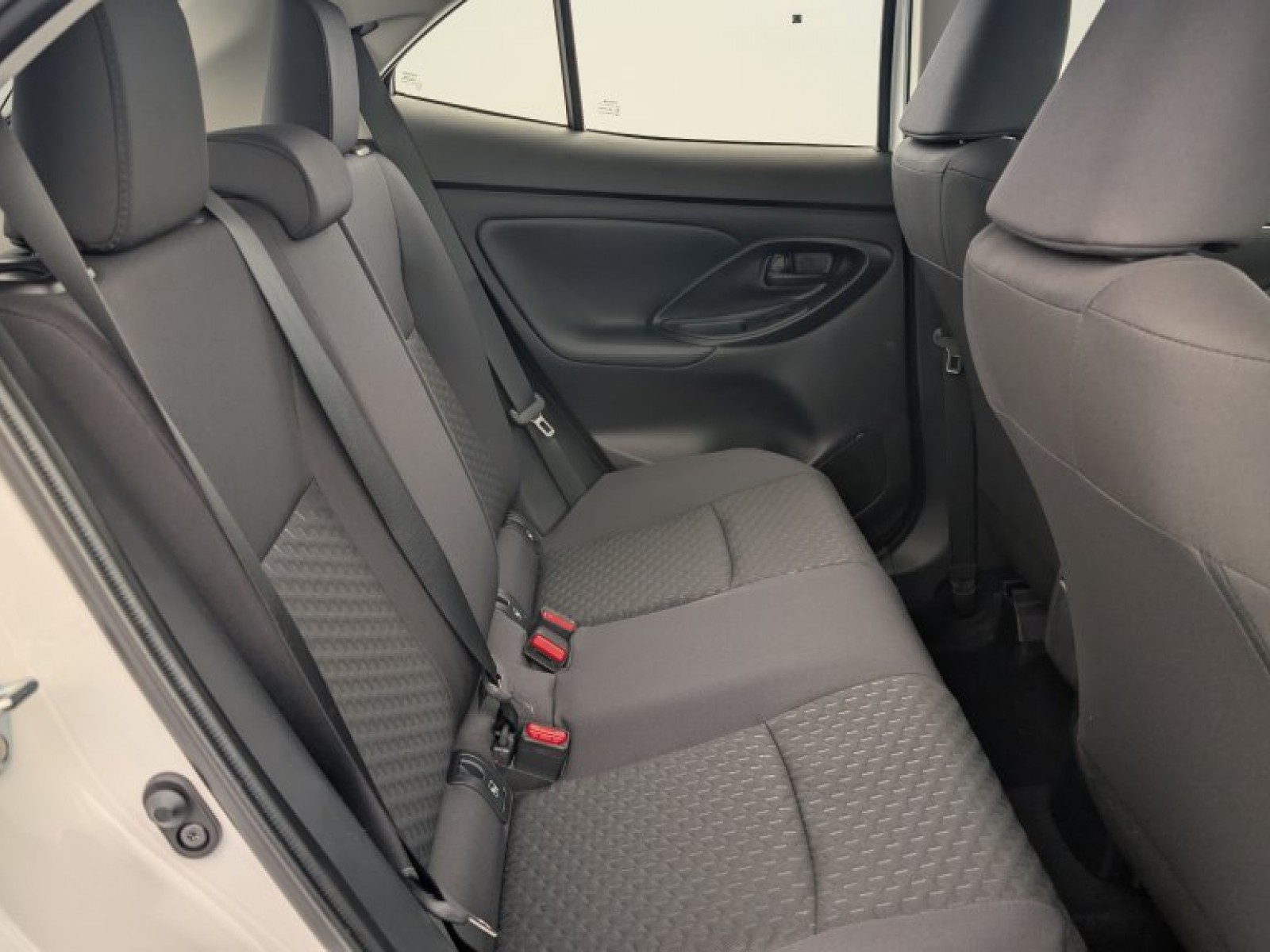 TOYOTA - Yaris Cross Hybride - #846016 - 13