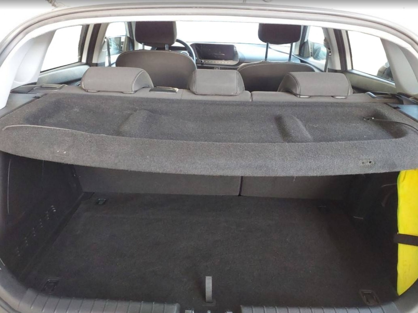 HYUNDAI - i20 - #846008 - 1