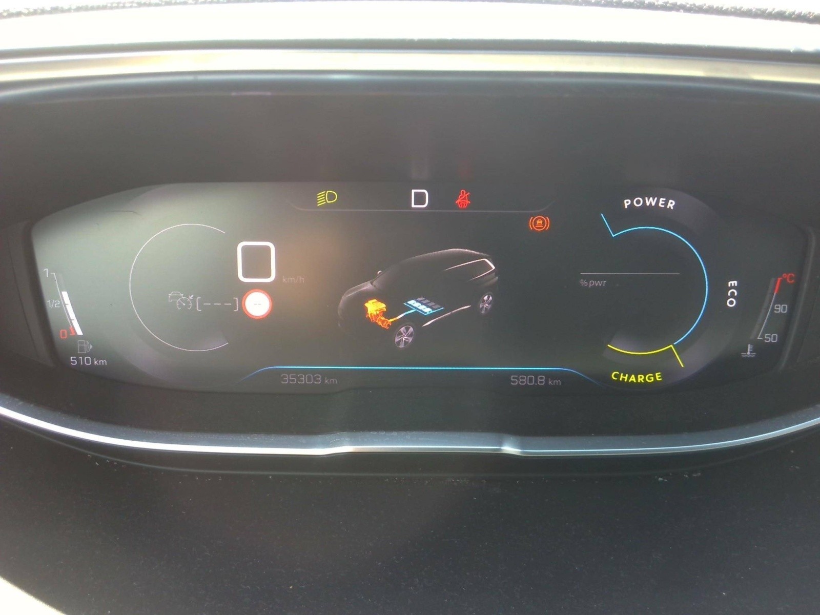 PEUGEOT - 5008 - #845999 - 3