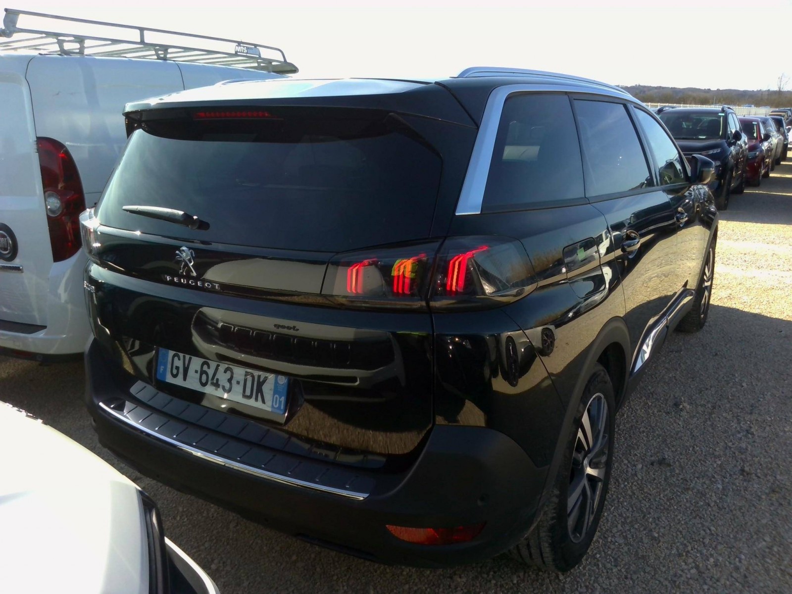 PEUGEOT - 5008 - #845998 - 1