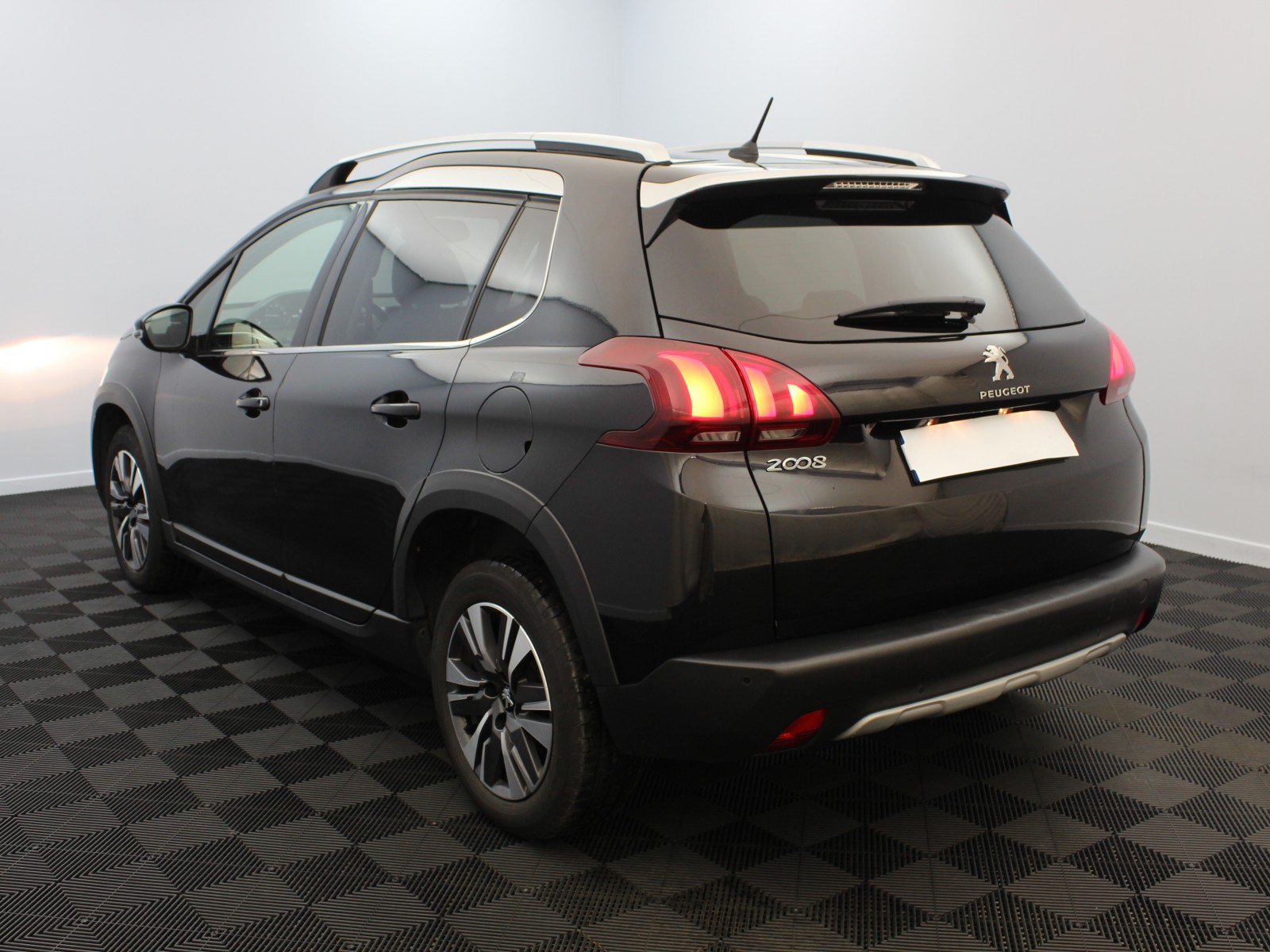 PEUGEOT - 2008 - #181642 - 2