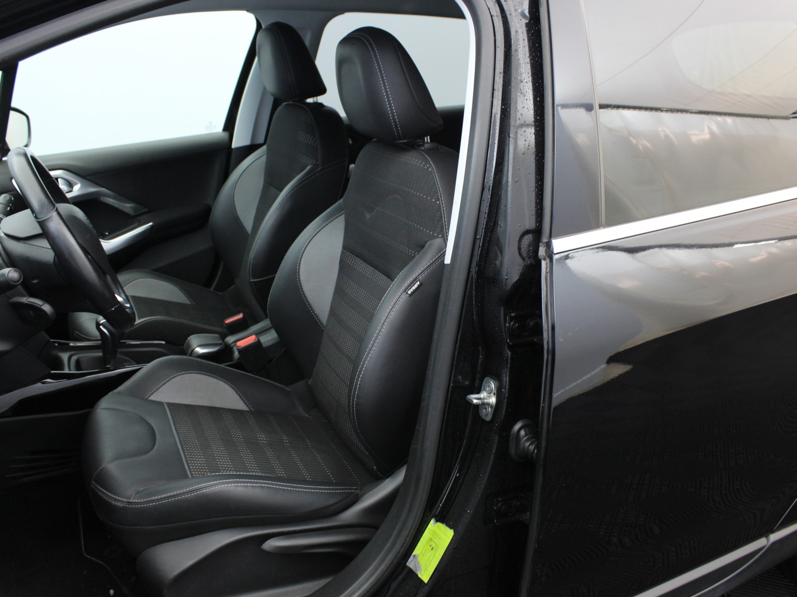 PEUGEOT - 2008 - #181642 - 7