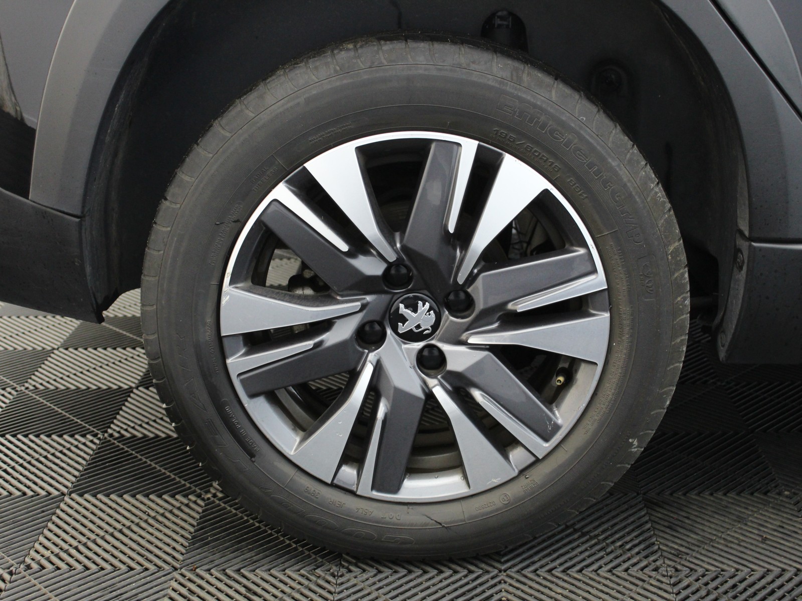 PEUGEOT - 2008 - #181642 - 6