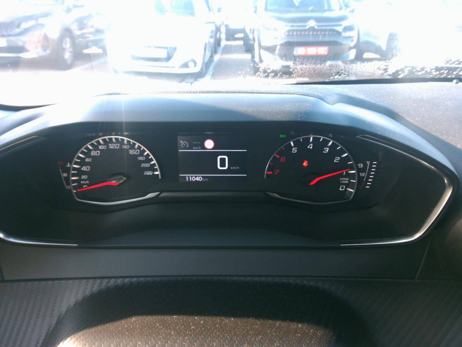 PEUGEOT - 208 - #845948 - 4