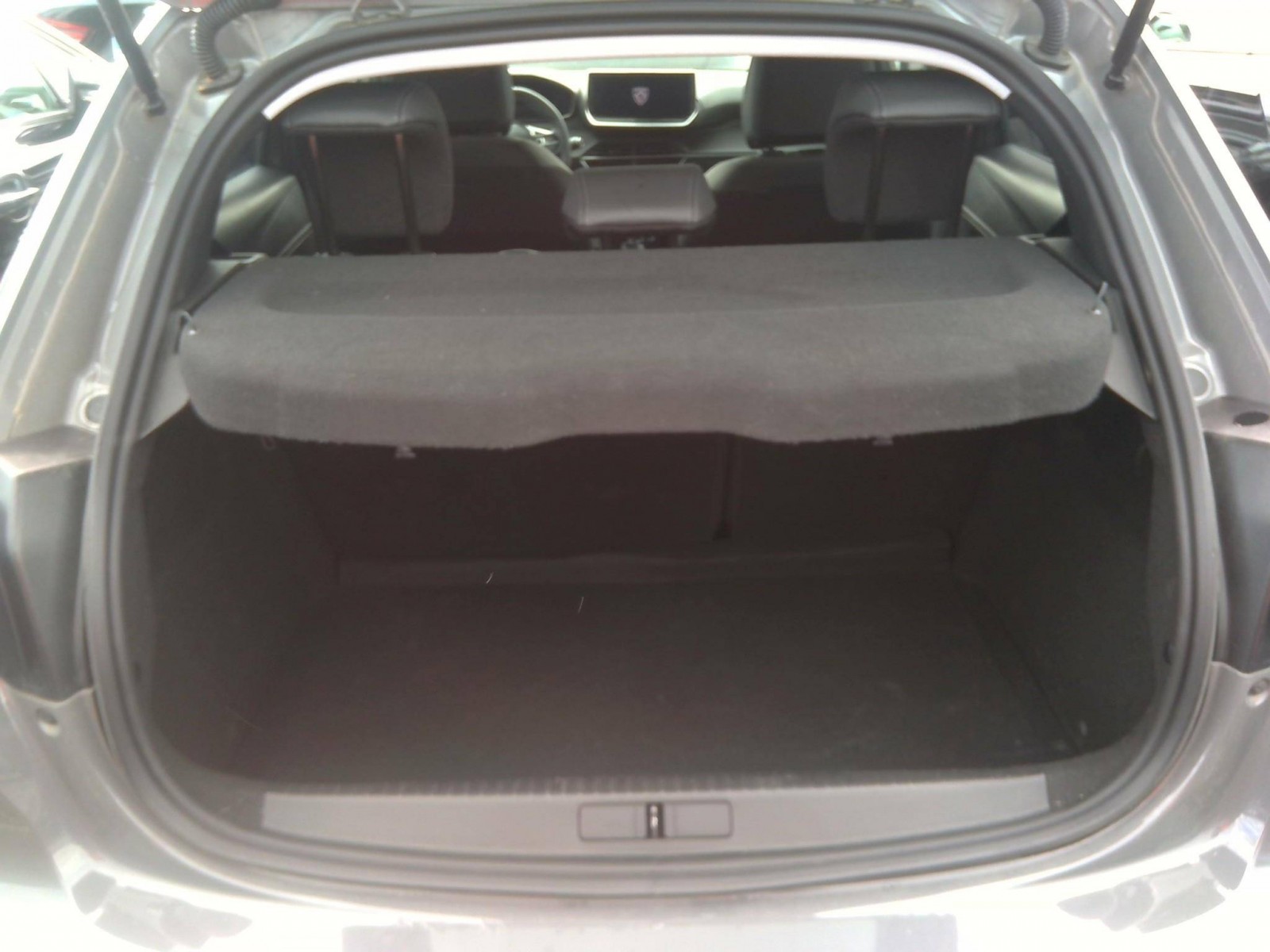 PEUGEOT - 208 - #845964 - 6
