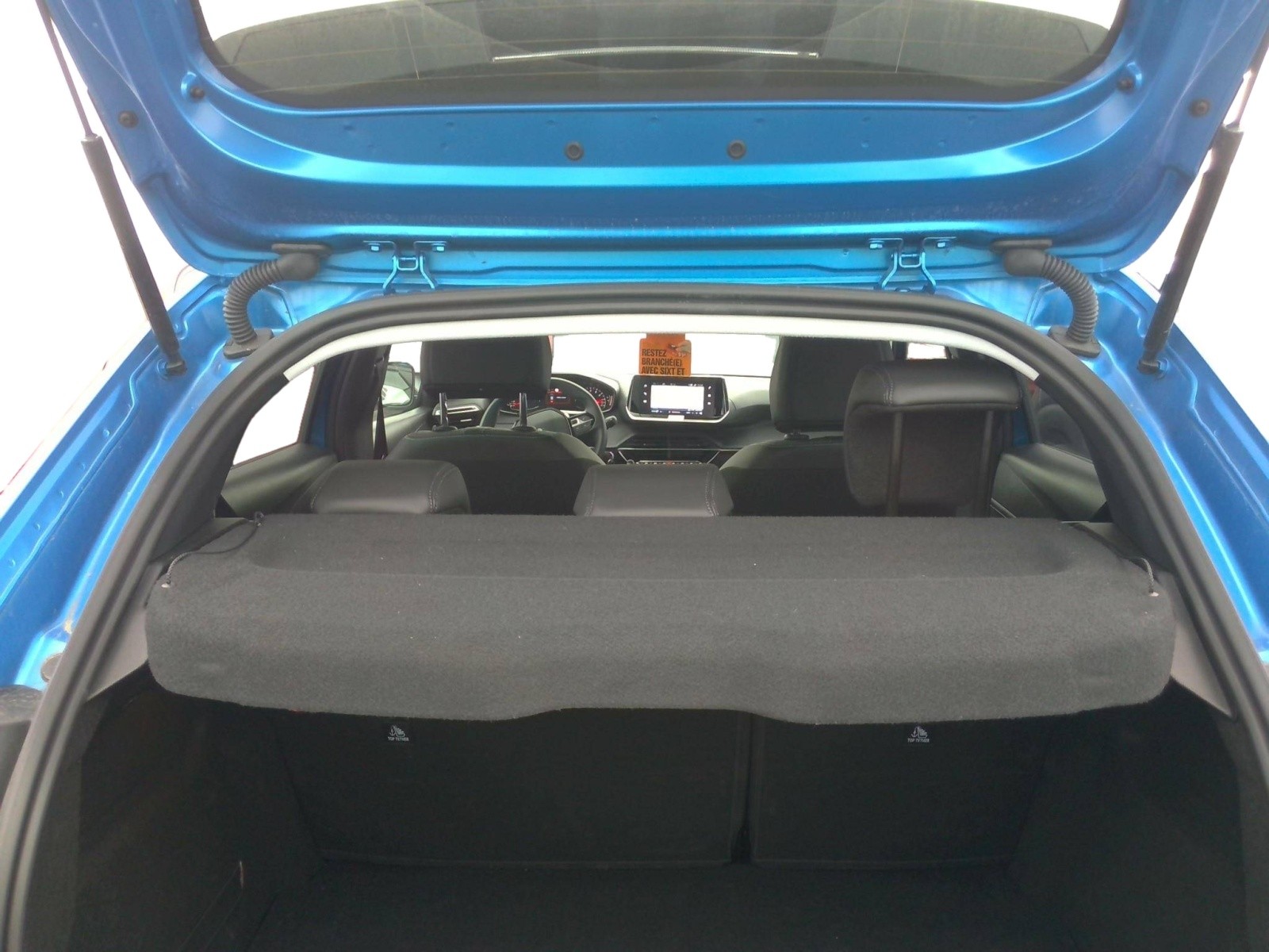 PEUGEOT - 208 - #845944 - 3