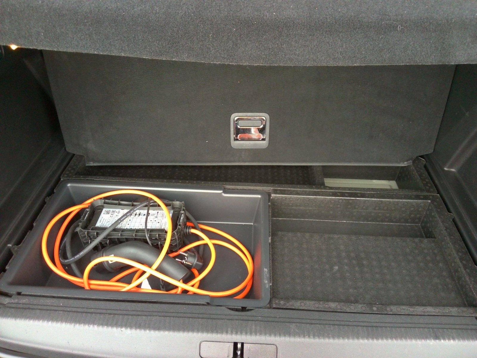 PEUGEOT - 3008 - #845981 - 5