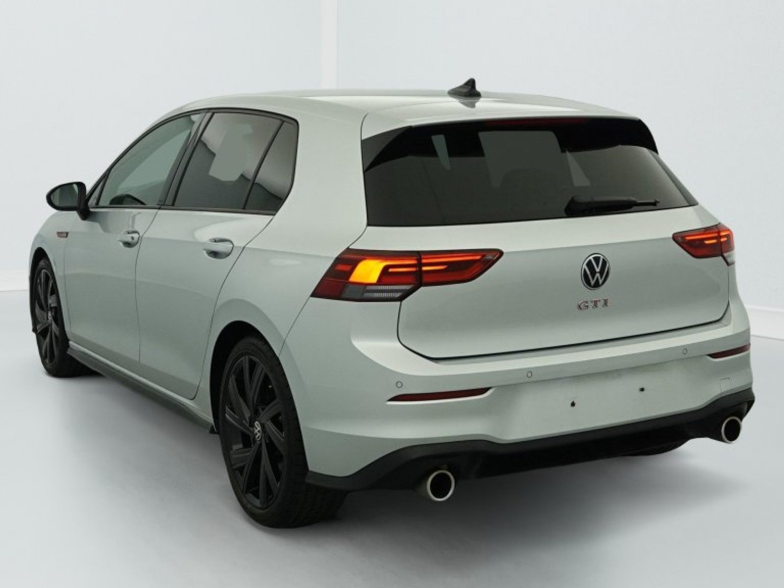 VOLKSWAGEN - GOLF 8 - #843190 - 4