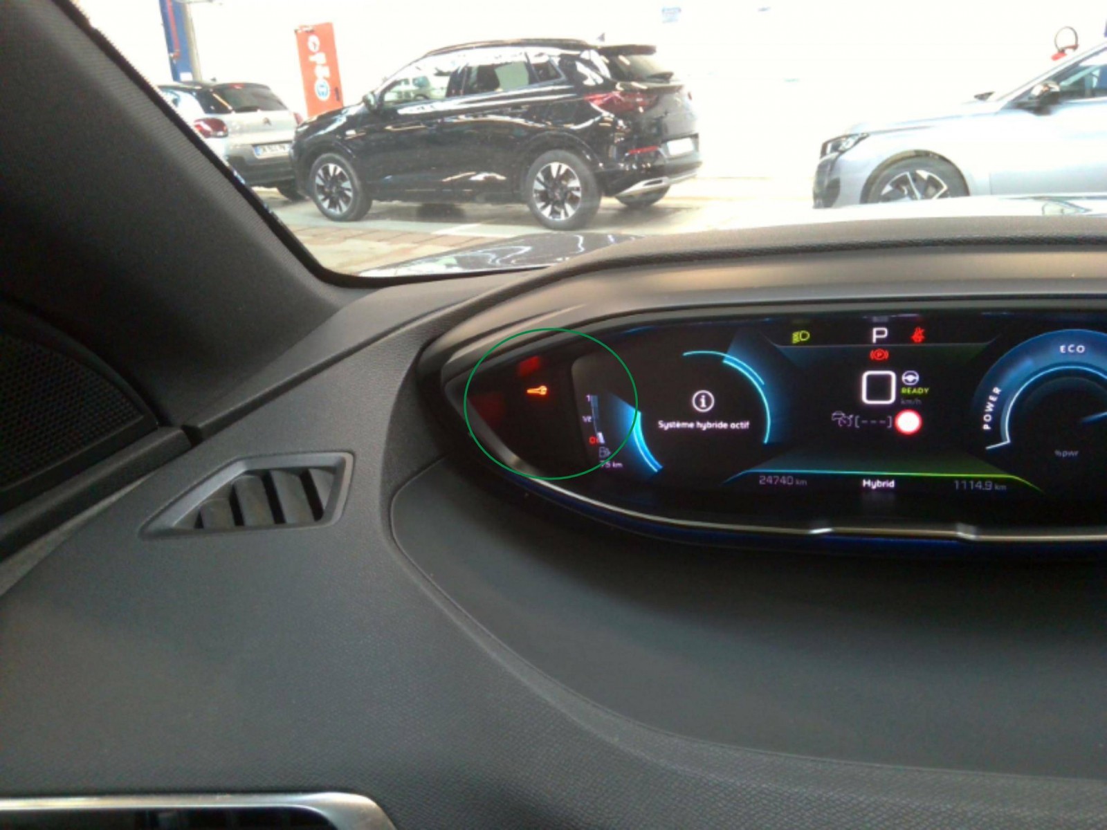 PEUGEOT - 3008 - #845979 - 6