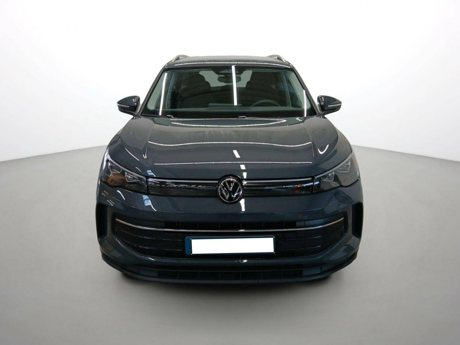 VOLKSWAGEN - TIGUAN - #843607 - 4