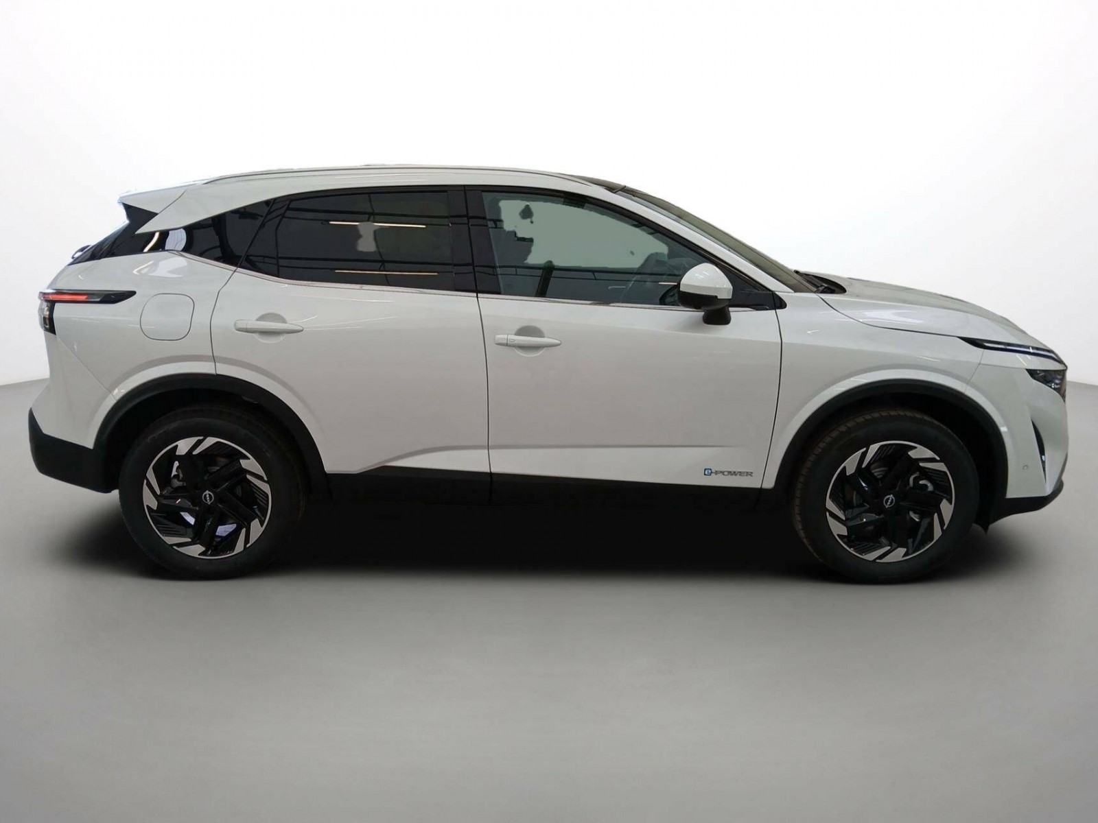 NISSAN - QASHQAI - #842649 - 7