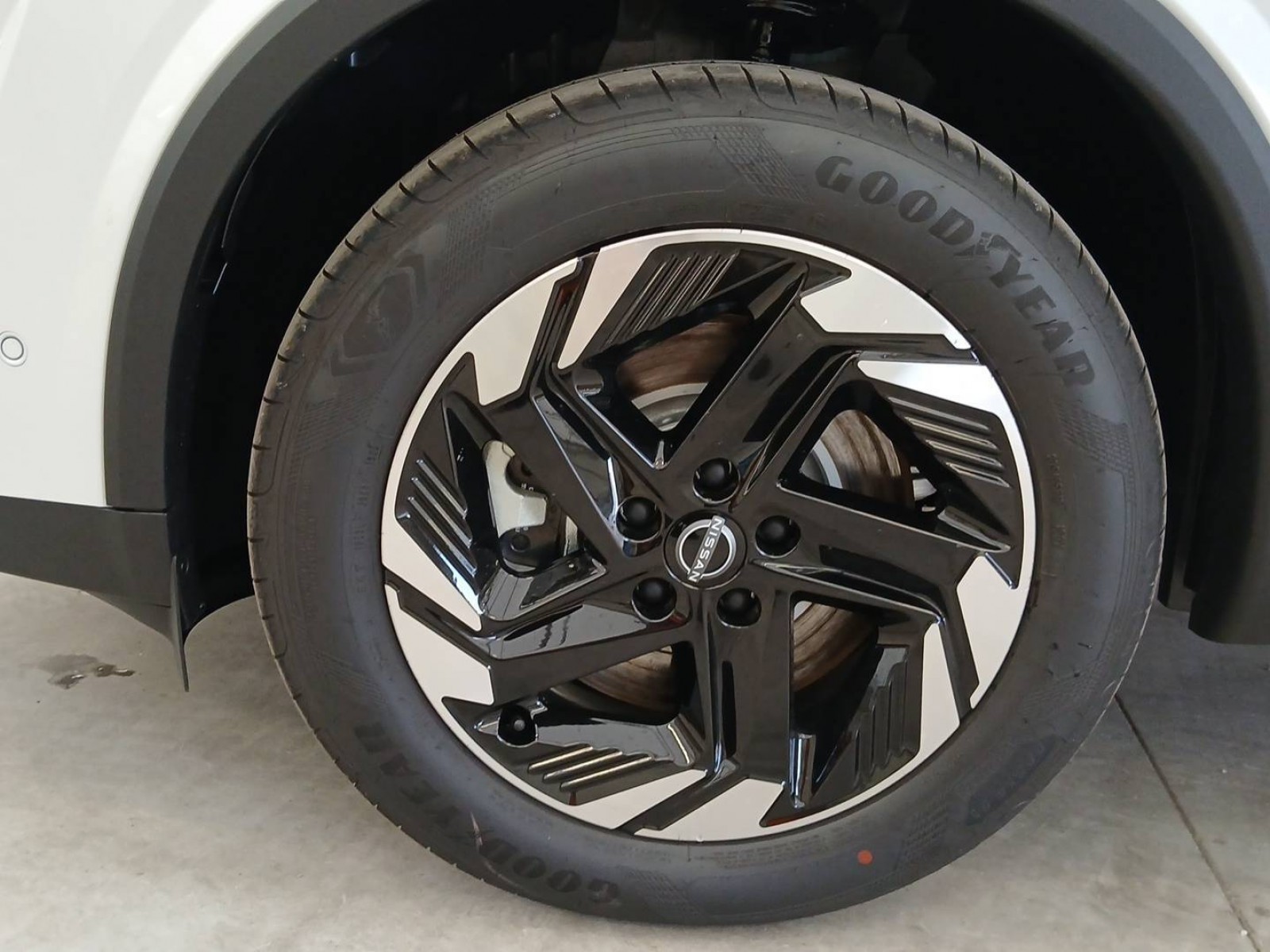 NISSAN - QASHQAI - #842649 - 11