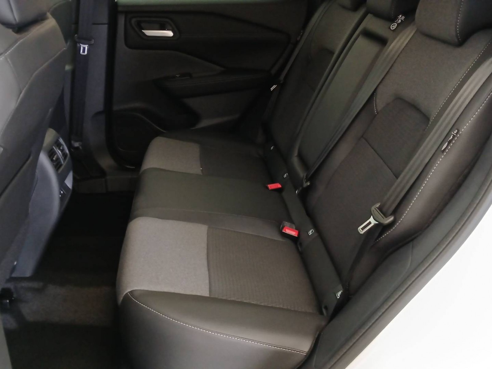 NISSAN - QASHQAI - #842647 - 12