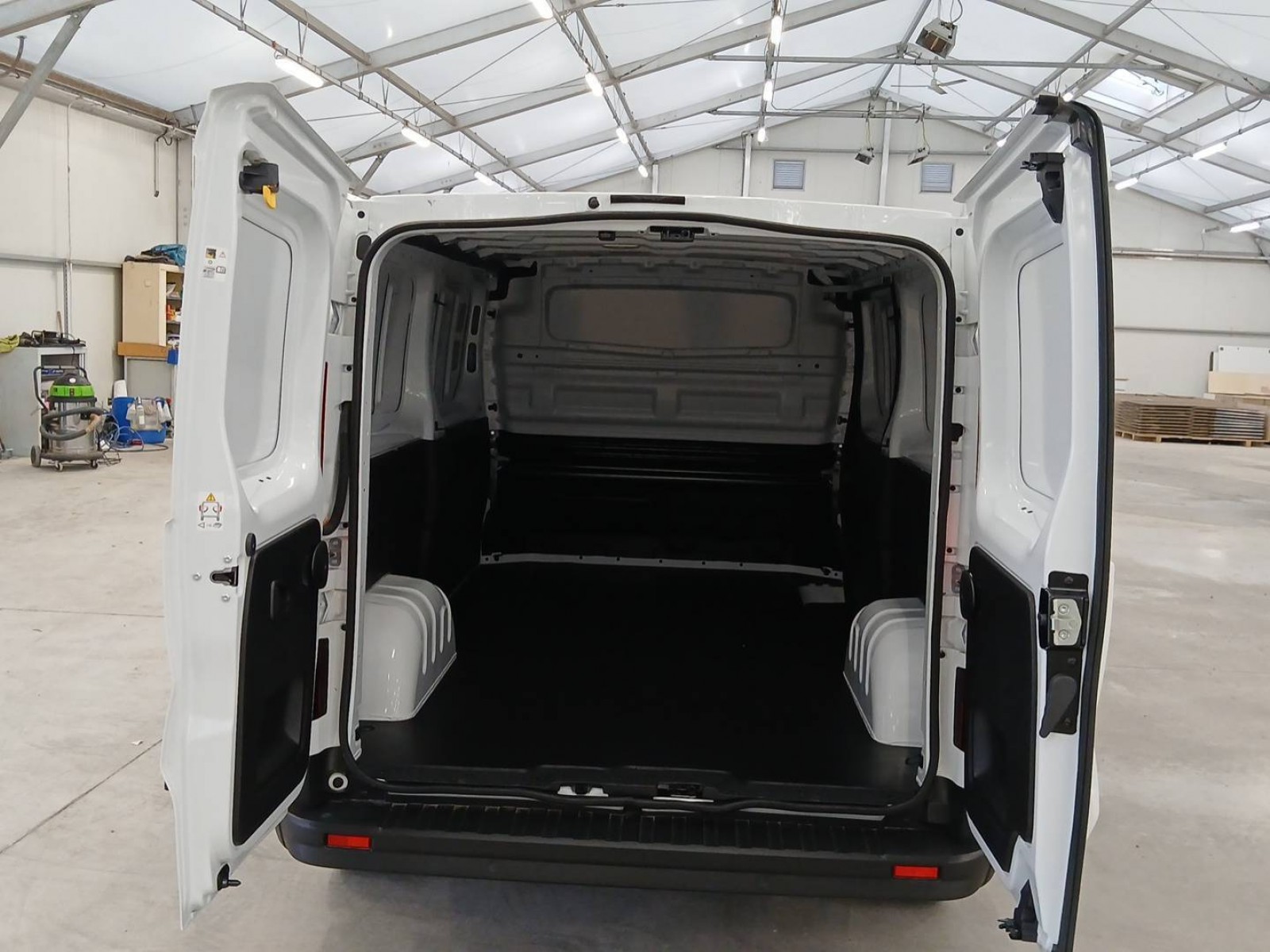 RENAULT - TRAFIC FOURGON - #841489 - 5