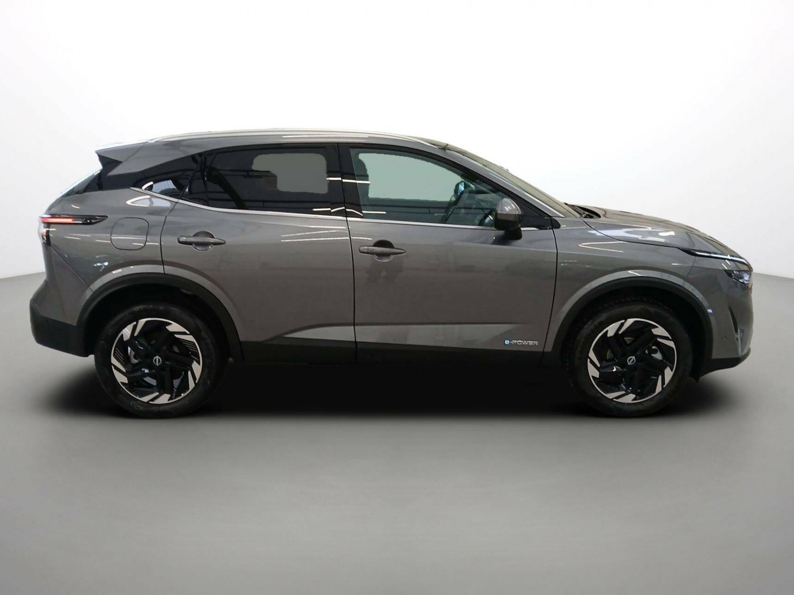 NISSAN - QASHQAI - #842641 - 8