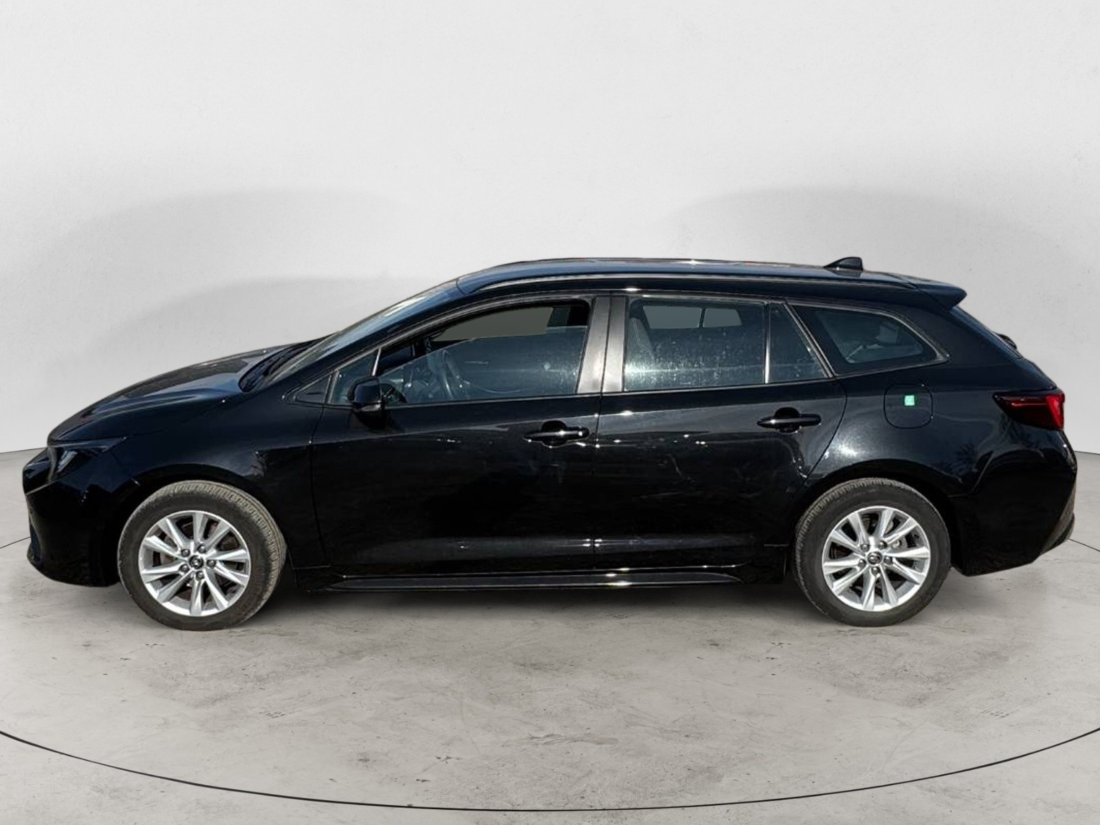 TOYOTA - COROLLA TOURING SPORTS HYBRIDE - #843455 - 1