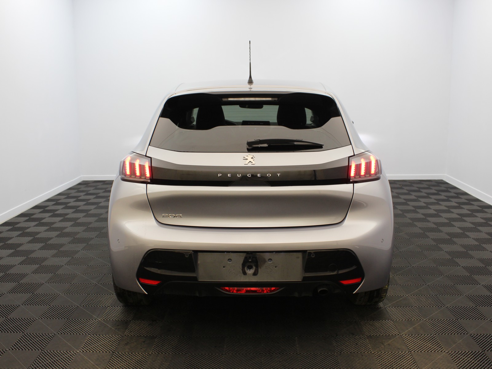 PEUGEOT - 208 - #181733 - 5