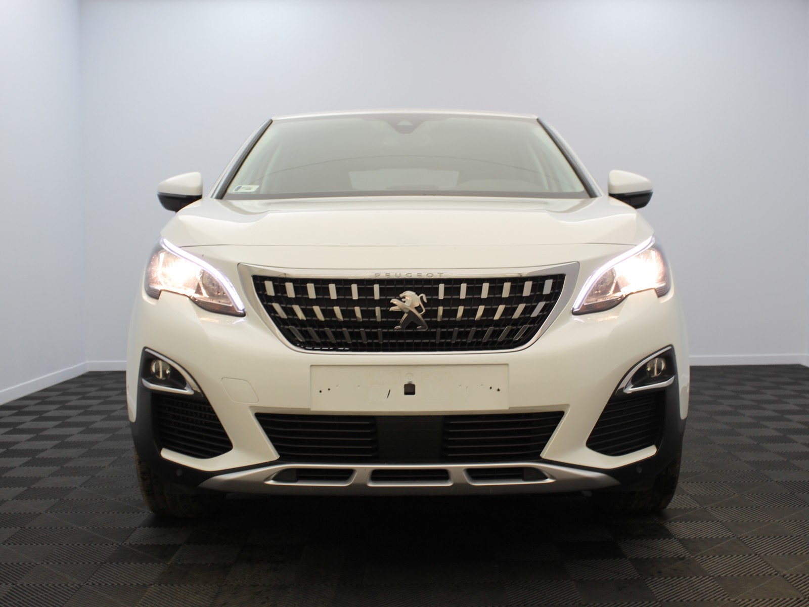 PEUGEOT - 3008 - #181639 - 4