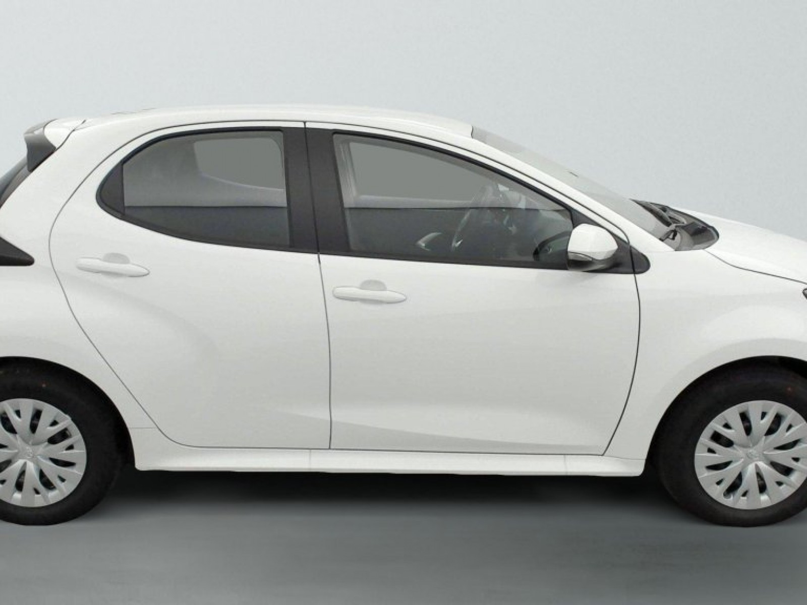 TOYOTA - YARIS HYBRIDE - #734222 - 23