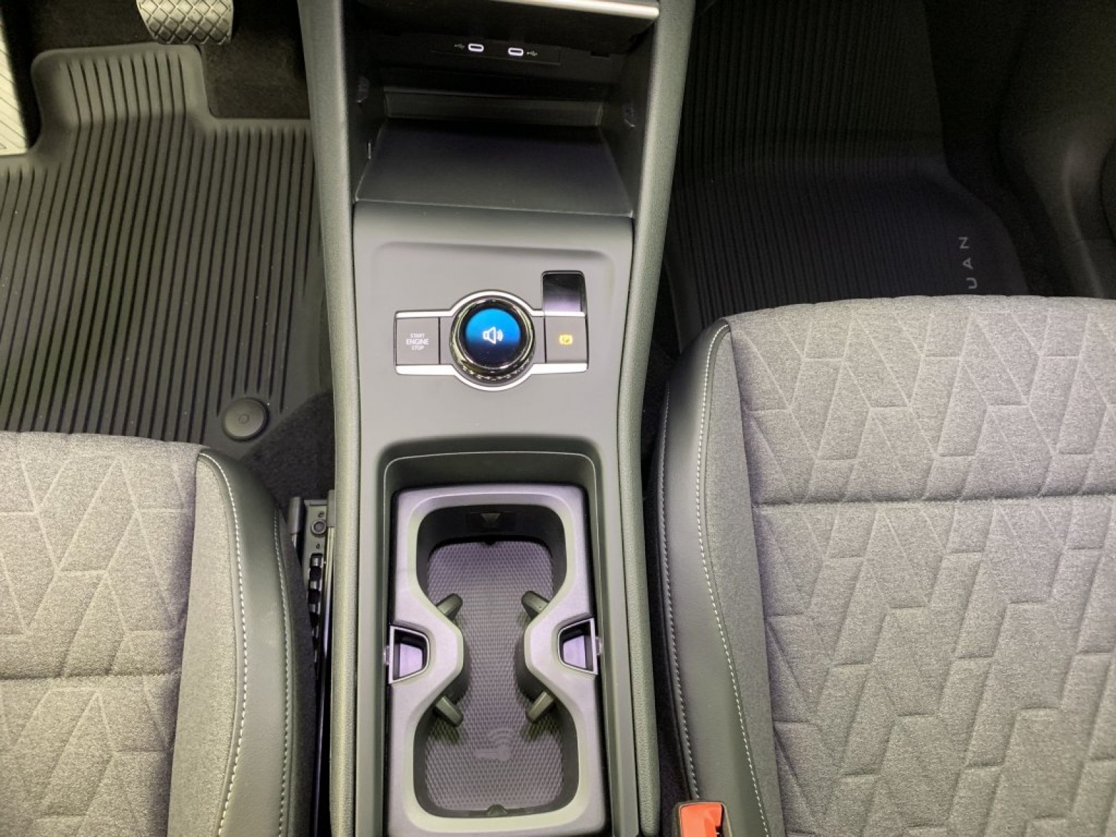 VOLKSWAGEN - TIGUAN NOUVEAU - #845910 - 22