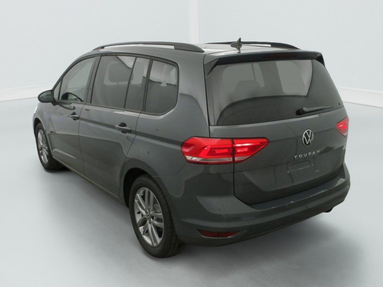 VOLKSWAGEN - Touran - #844834 - 4