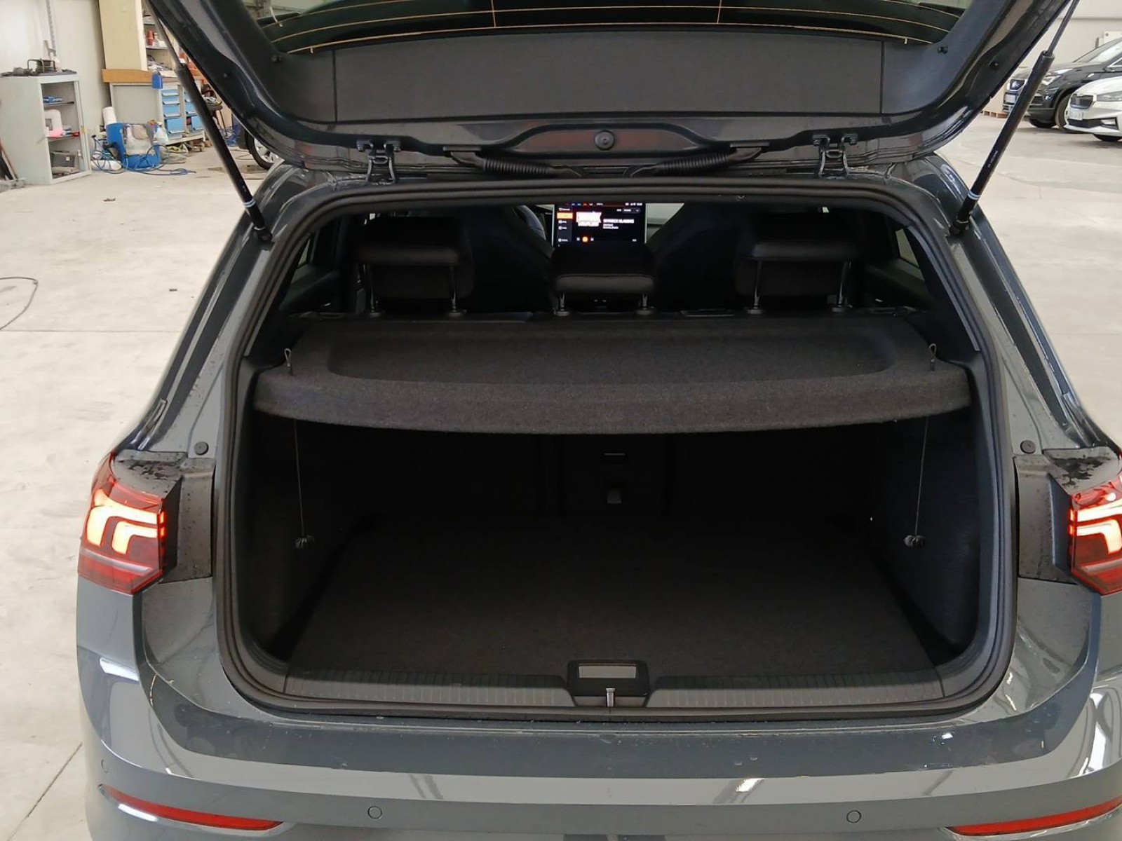 VOLKSWAGEN - GOLF - #625426 - 12