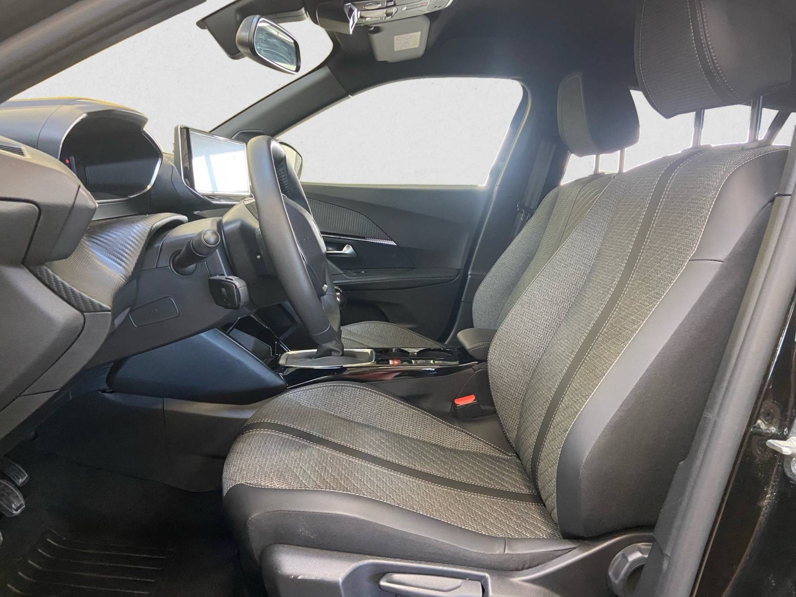 PEUGEOT - 2008 - #843988 - 7