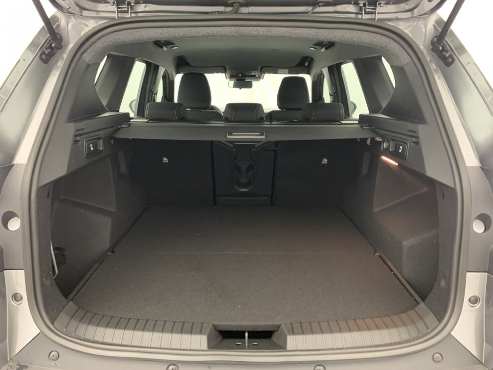 DACIA - BIGSTER - #843438 - 18