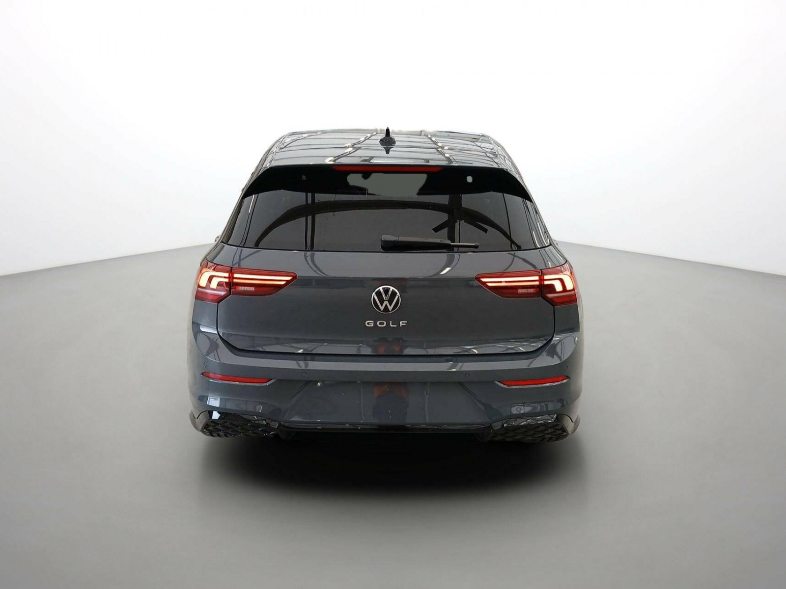 VOLKSWAGEN - GOLF - #625388 - 5
