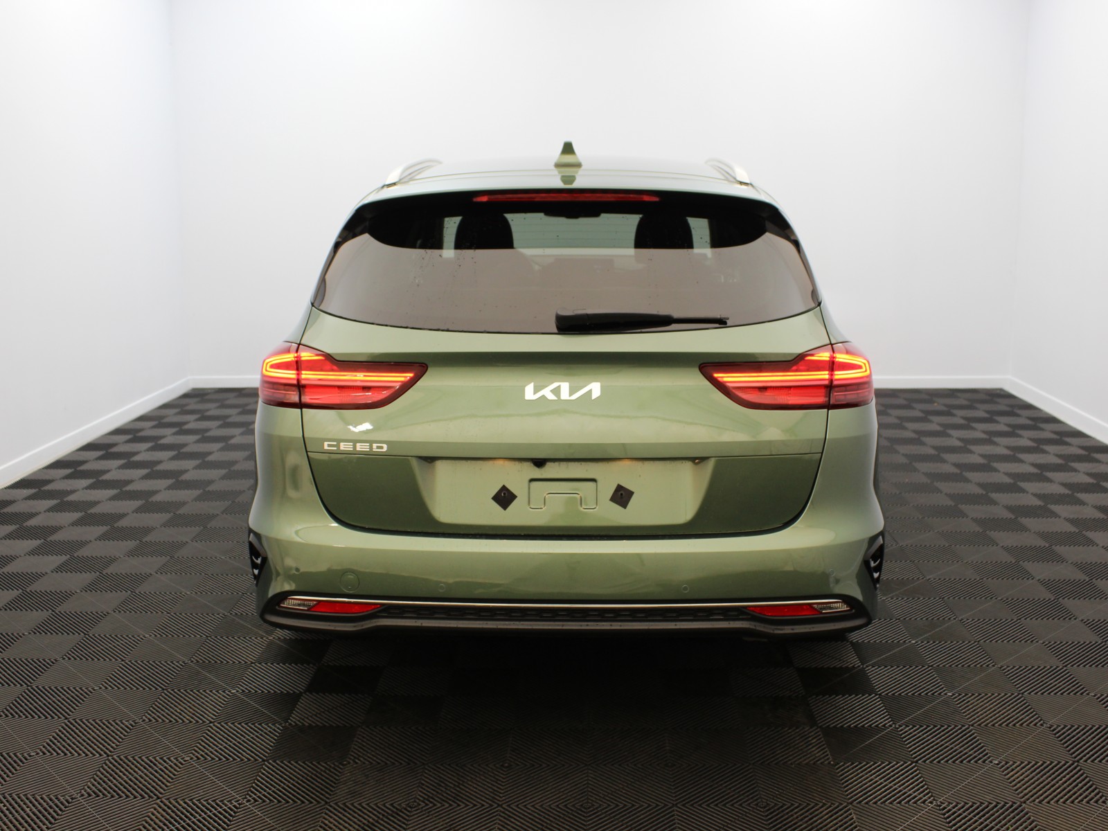 KIA - CEED SW MY21 - #181902 - 5