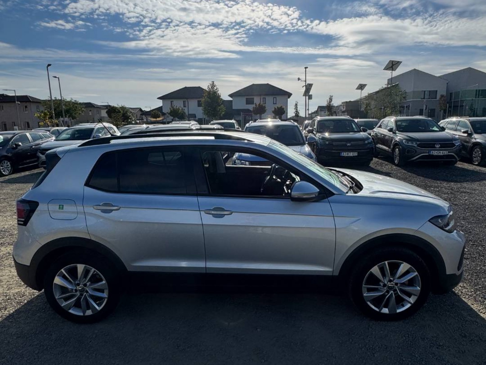 VOLKSWAGEN - T-CROSS - #843557 - 1