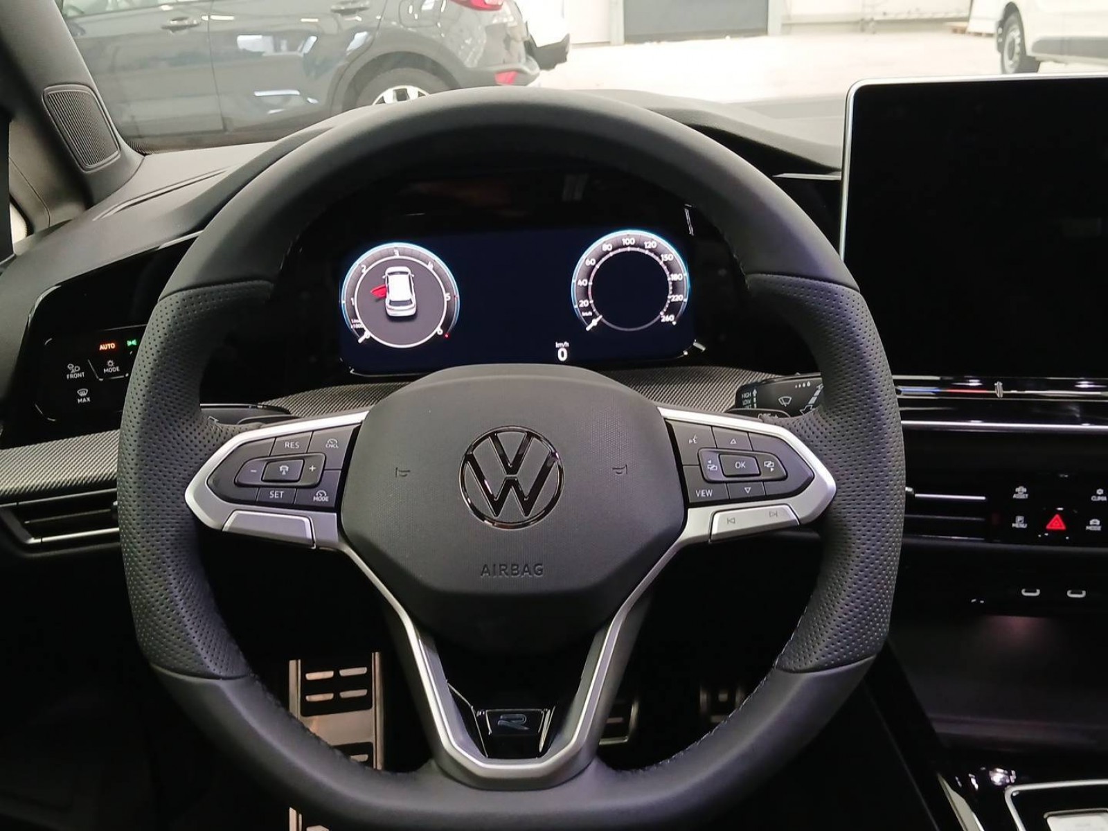 VOLKSWAGEN - GOLF - #625378 - 8